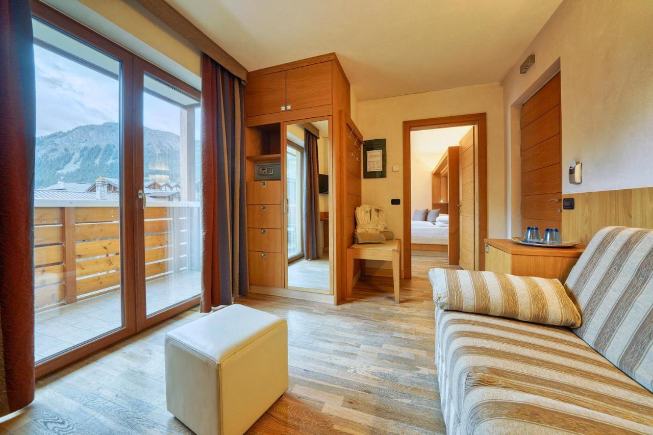 Mota Hotel 4*