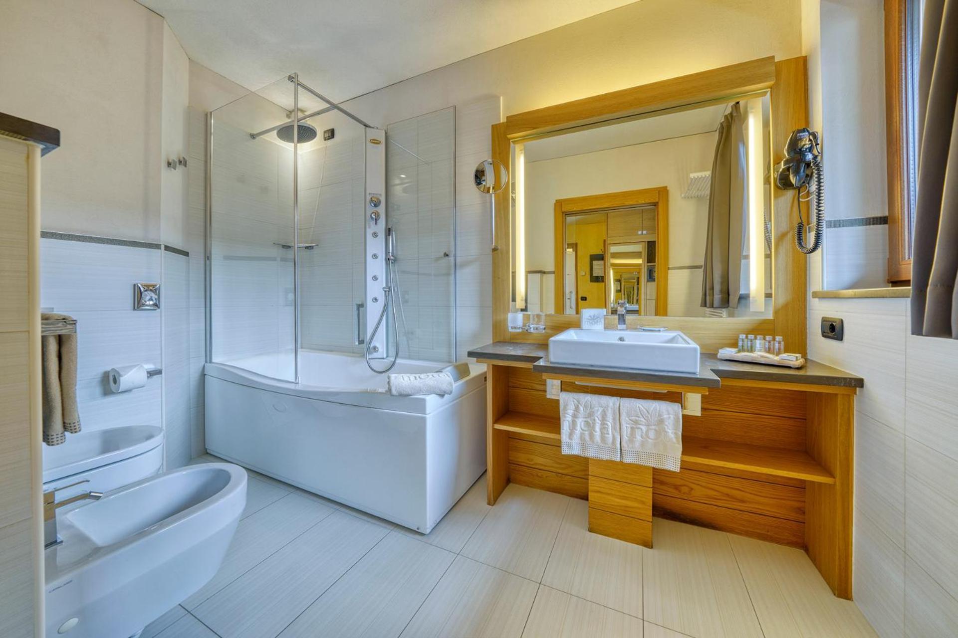 Hotel Mota 4*